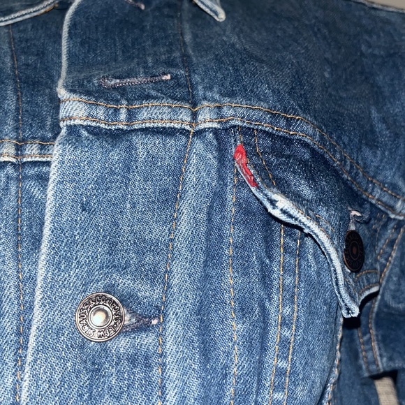 Levi’s - Picture 2 of 12